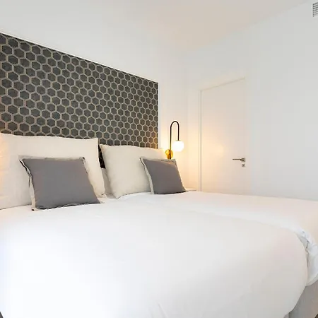 Genteel Ricardo Soriano *